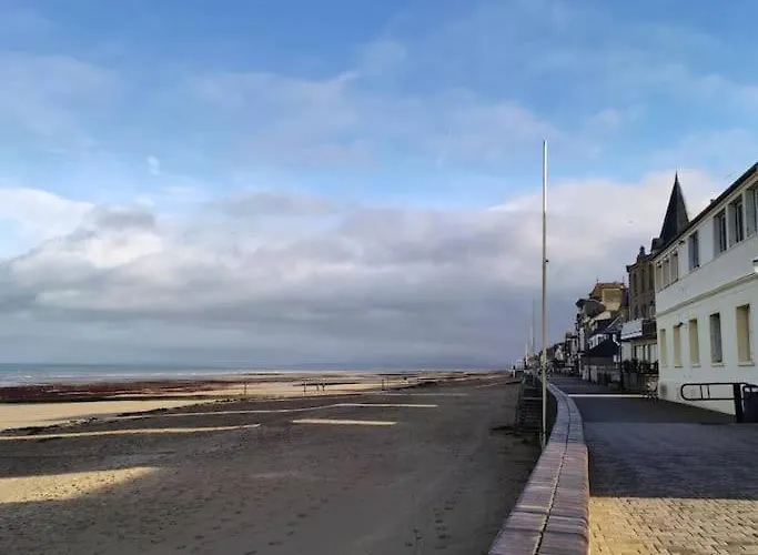Esperanza Maison & Jardin Saint-Aubin-Sur-Mer (Calvados)